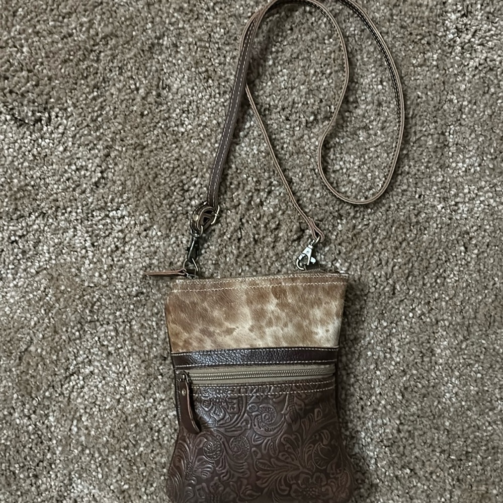 MYRA Crossbody Bag 9x7 laying Flat New